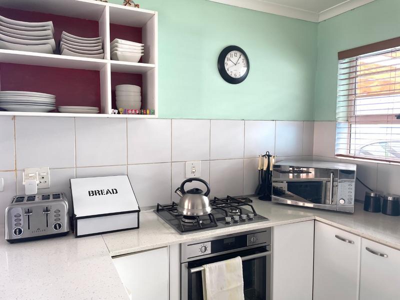 To Let 2 Bedroom Property for Rent in Costa Da Gama Western Cape